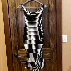 Old Navy Maternity Dress